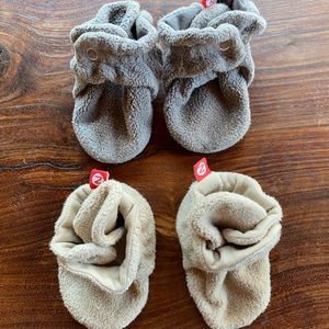 2 Pair of Zutano Baby Booties (6M)